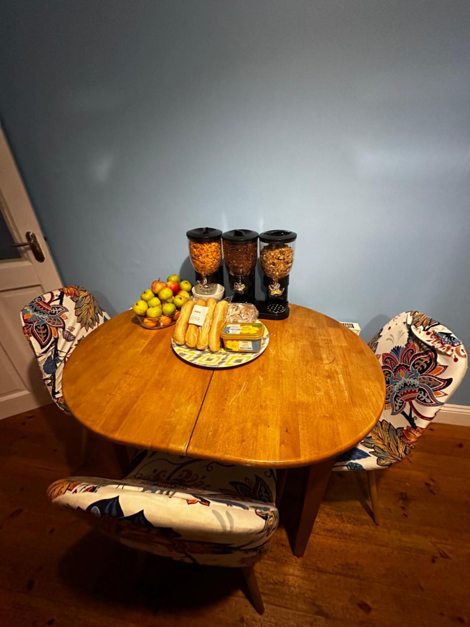 Waterford City Erbnb エクステリア 写真
