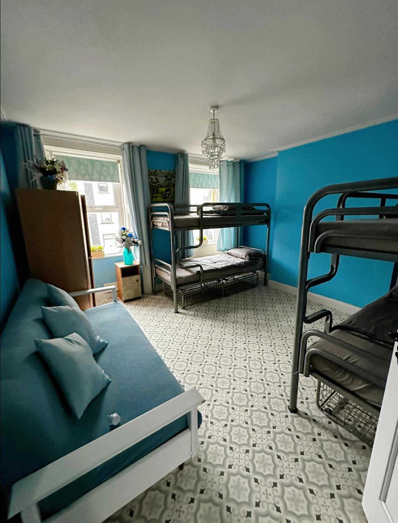 Waterford City Erbnb エクステリア 写真